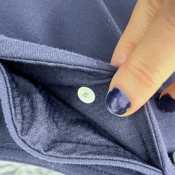•|•LULULEMON ATHLETICA•| Navy Blue High Low Skirt Size 6 (2 of 2) - Picture 9 of 12